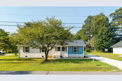105 Harmon Street, Clinton, NC 28328 - Photo 2
