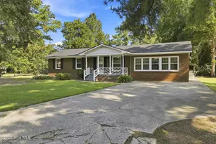 404 W Green St, Robersonville, NC 27871 - Photo 2