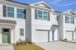 123 S Grassland Rd, Surf City, NC 28445 - Photo 4
