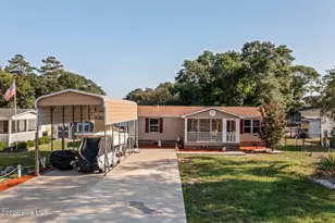 1989 Scotch Sea Ln SW, Supply, NC 28462 - Photo 2
