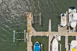501 E Bay Dr, Sneads Ferry, NC 28460 - Photo 6