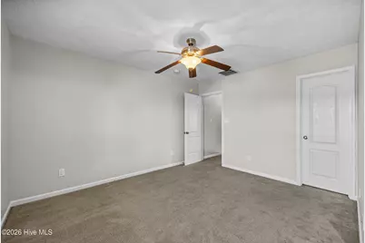 301 Glen Cannon Drive, Jacksonville, NC 28546 - Photo 14
