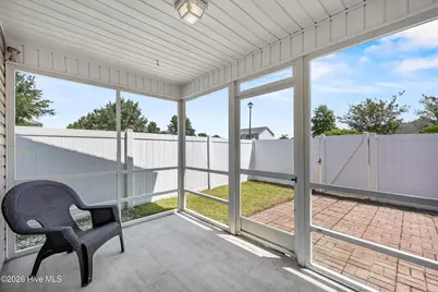 301 Glen Cannon Drive, Jacksonville, NC 28546 - Photo 16