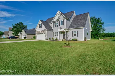 109 Easton Drive, Richlands, NC 28574 - Photo 2
