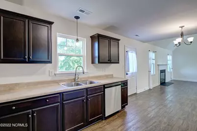 109 Easton Drive, Richlands, NC 28574 - Photo 12