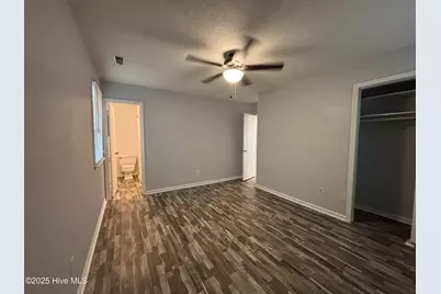 102 Hillside Court, Jacksonville, NC 28546 - Photo 12