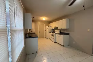 102 Hillside Ct, Jacksonville, NC 28546 - Photo 6