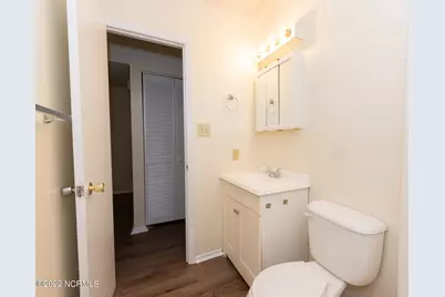 139 Village Circle, Jacksonville, NC 28546 - Photo 14