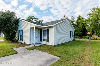 139 Village Circle, Jacksonville, NC 28546 - Photo 22