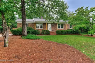 1131 Crestview Dr, North Augusta, SC 29841 - Photo 2