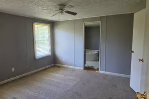 1142 E Nc 102 E, Ayden, NC 28513 - Photo 10