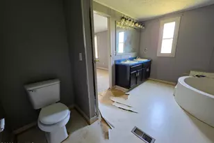 1142 E Nc 102 E, Ayden, NC 28513 - Photo 14