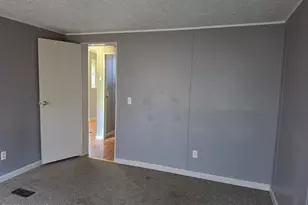 1142 E Nc 102 E, Ayden, NC 28513 - Photo 20
