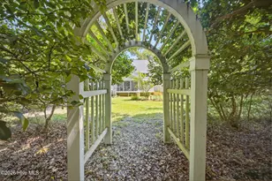 572 Captain Beam Blvd, Hampstead, NC 28443 - Photo 44