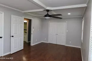 1811 John Small Ave, Washington, NC 27889 - Photo 10