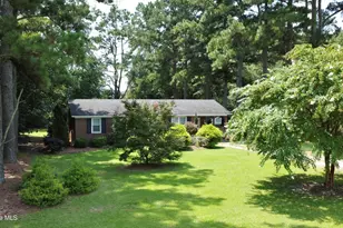1811 John Small Ave, Washington, NC 27889 - Photo 16
