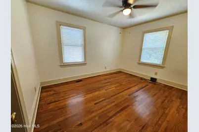 702 Stewart Avenue, Clinton, NC 28328 - Photo 16