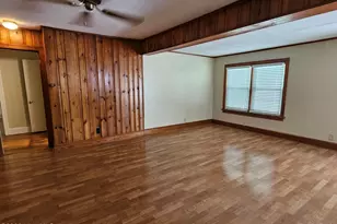 702 Stewart Ave, Clinton, NC 28328 - Photo 14