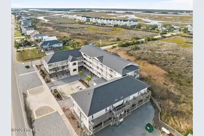 1501 N New River Drive #202, Surf City, NC 28445 - Photo 2