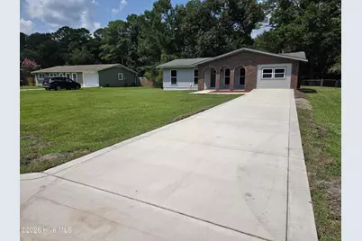 319 Pinewood Court, Jacksonville, NC 28546 - Photo 36