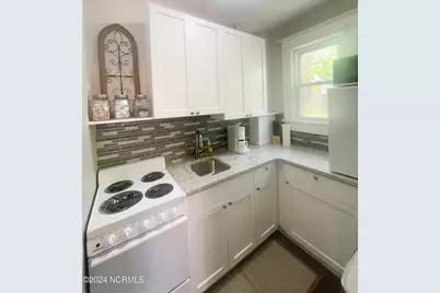 180 N Bennett Street #2, Southern Pines, NC 28387 - Photo 2
