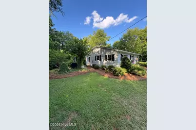 606 N Pine Lane, Wadesboro, NC 28170 - Photo 2