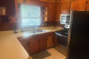 220 E Lewis St, Whiteville, NC 28472 - Photo 22