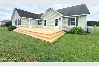 121 Terrilynn Way, Elizabeth City, NC 27909 - Photo 2