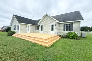 121 Terrilynn Way, Elizabeth City, NC 27909 - Photo 2