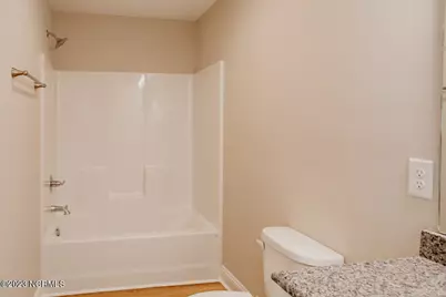 816 Ducks Landing, Aberdeen, NC 28315 - Photo 32
