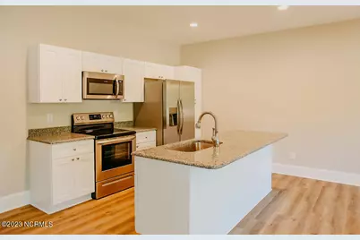 816 Ducks Landing, Aberdeen, NC 28315 - Photo 10