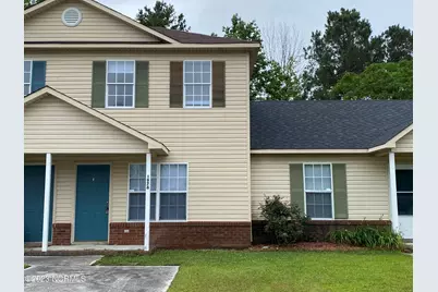 1976 W Brandymill Lane, Jacksonville, NC 28546 - Photo 2