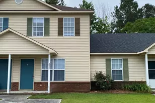 1976 W Brandymill Ln, Jacksonville, NC 28546 - Photo 2