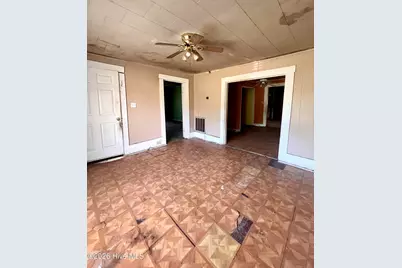 103 S Stewart Street, Rockingham, NC 28379 - Photo 8