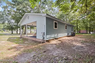 1070 River Dr SW, Calabash, NC 28467 - Photo 4