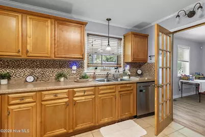 354 Summer Hill Road, Fayetteville, NC 28303 - Photo 10
