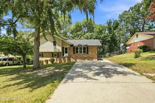 1811 N Barton Dr, Augusta, GA 30906 - Photo 2