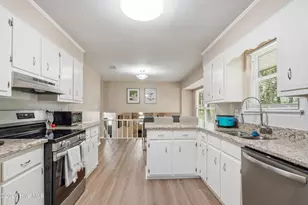 1811 N Barton Dr, Augusta, GA 30906 - Photo 8