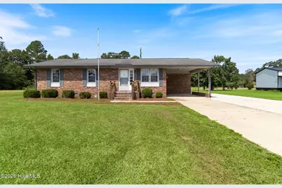 123 N Elmhurst Street, Clarkton, NC 28433 - Photo 1