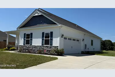 205 Creeks Edge Drive, Pikeville, NC 27863 - Photo 2