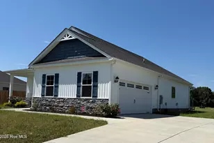 205 Creeks Edge Dr, Pikeville, NC 27863 - Photo 2