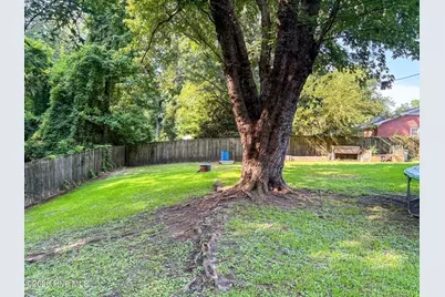 110 Long Acres Drive, Jacksonville, NC 28546 - Photo 30