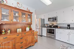 313 N Breazeale Ave, Mount Olive, NC 28365 - Photo 10