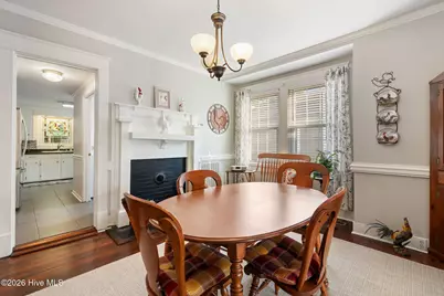 313 N Breazeale Avenue, Mount Olive, NC 28365 - Photo 12
