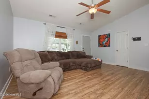 102 Turtle Creek Ct, Jacksonville, NC 28540 - Photo 4