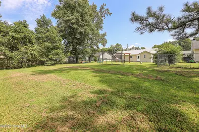 102 Turtle Creek Court, Jacksonville, NC 28540 - Photo 32