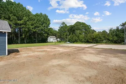 304 S Sycamore Street, Fremont, NC 27830 - Photo 34