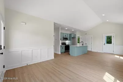 306 S Sycamore Street, Fremont, NC 27830 - Photo 6