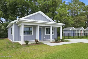 171 Long Pond Loop, Swansboro, NC 28584 - Photo 2