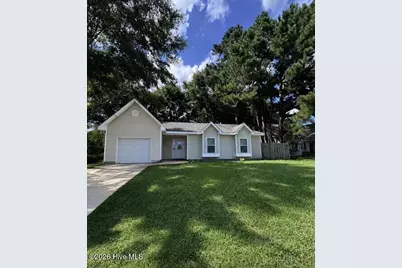 101 Cottonwood Court, Jacksonville, NC 28546 - Photo 2